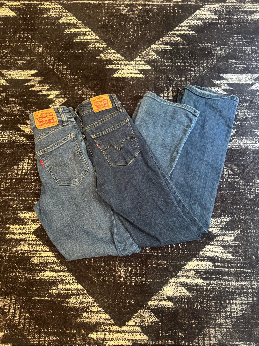Levi's Women's Straight Leg Jeans - Light & Dark Blue Washes